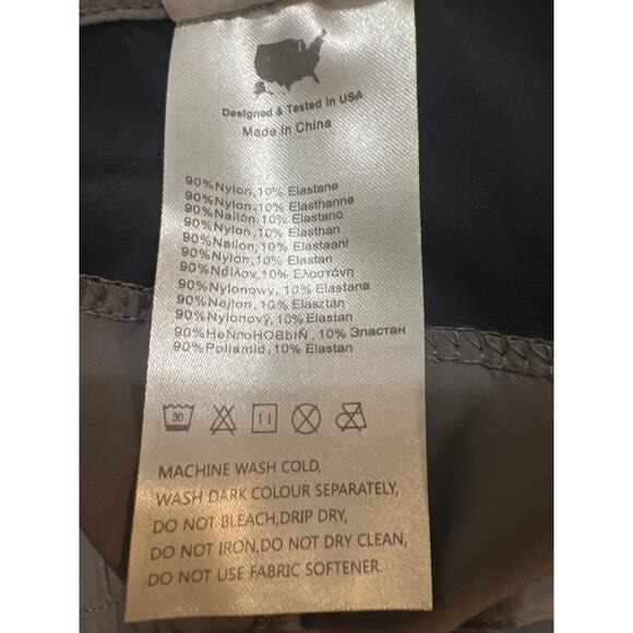 Men's Hiking Cargo Shorts Dark Grey and Black NWT Size L - Picture 12 of 13